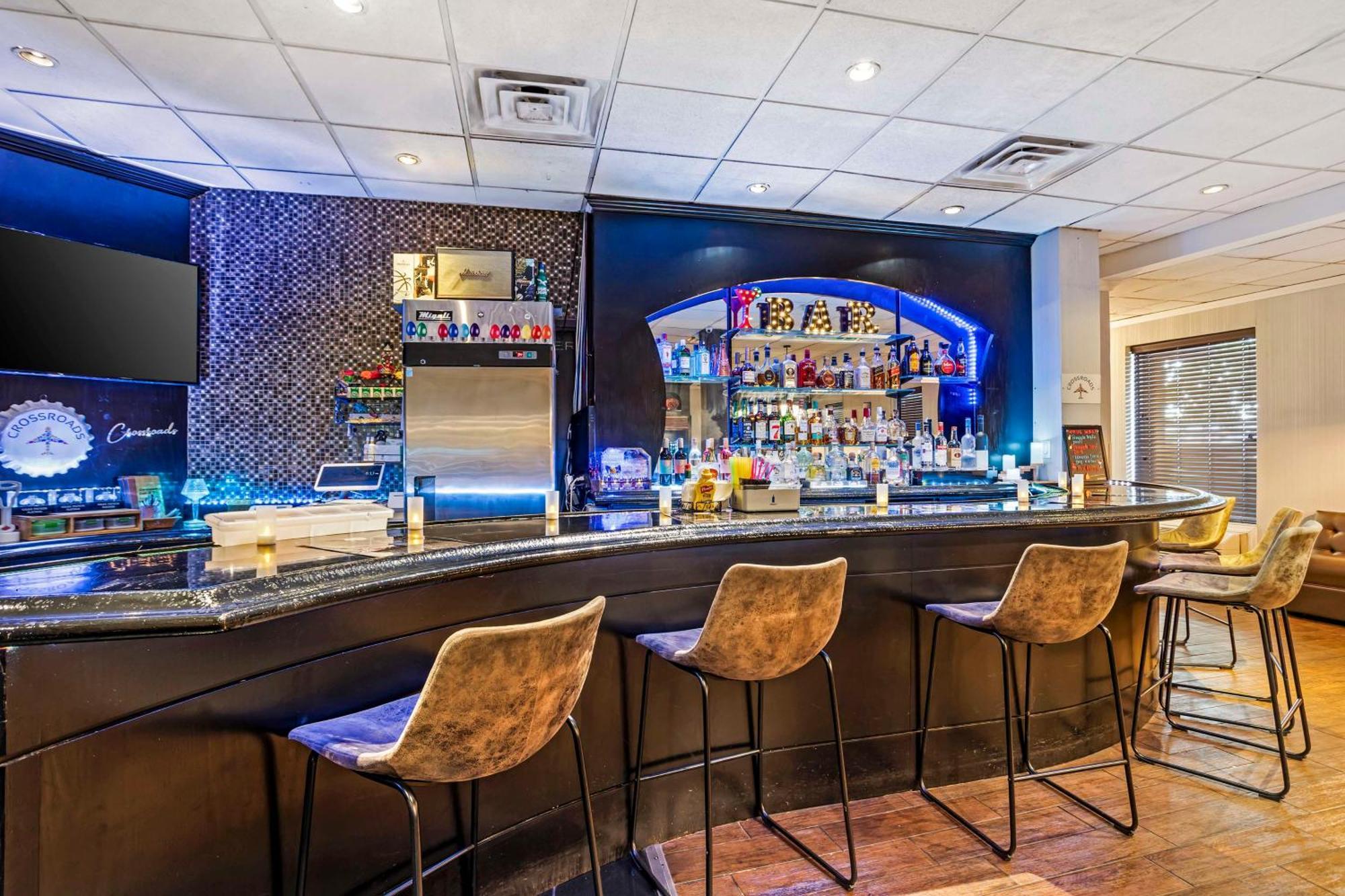 Best Western Plus Newark Airport West Dış mekan fotoğraf